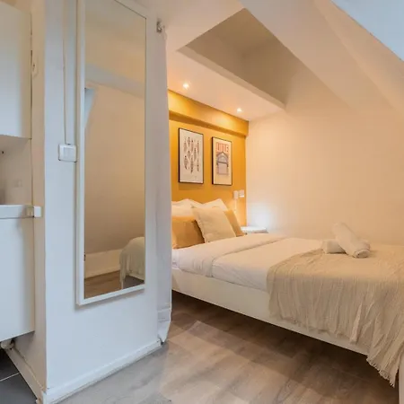 Apartment A Cote De La Grand-place *